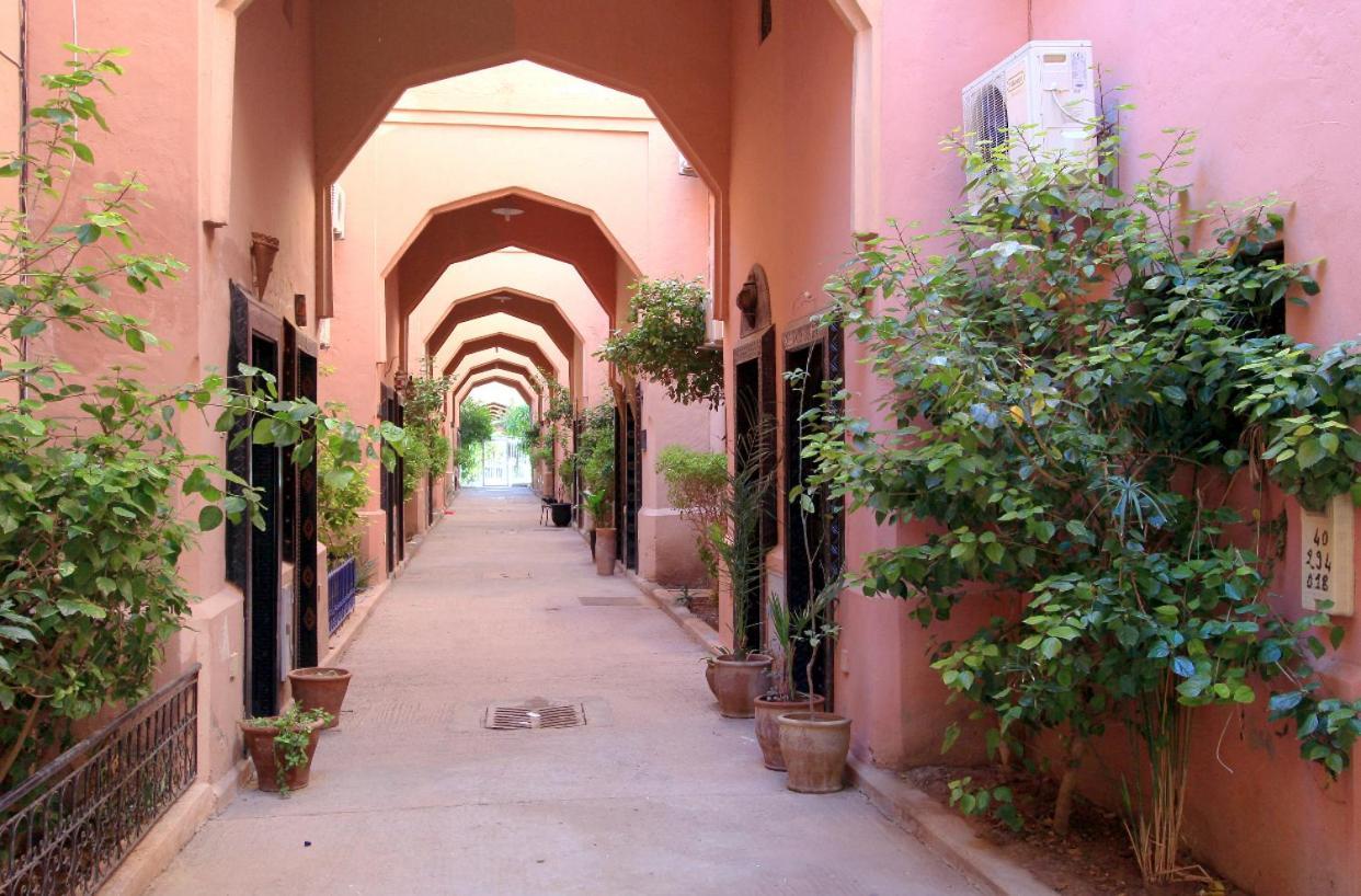 Maison Riad Traditionnel Idealement Situe A Marrakech Marakeş Dış mekan fotoğraf