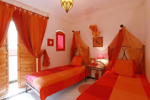 Maison Riad Traditionnel Idealement Situe A Marrakech Marakeş Dış mekan fotoğraf